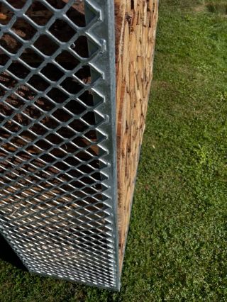 👉 Na detailech záleží! I proto jsou naše dřevníky Henry tak oblíbené. Děkujeme za vaši podporu 😄🌳🪵